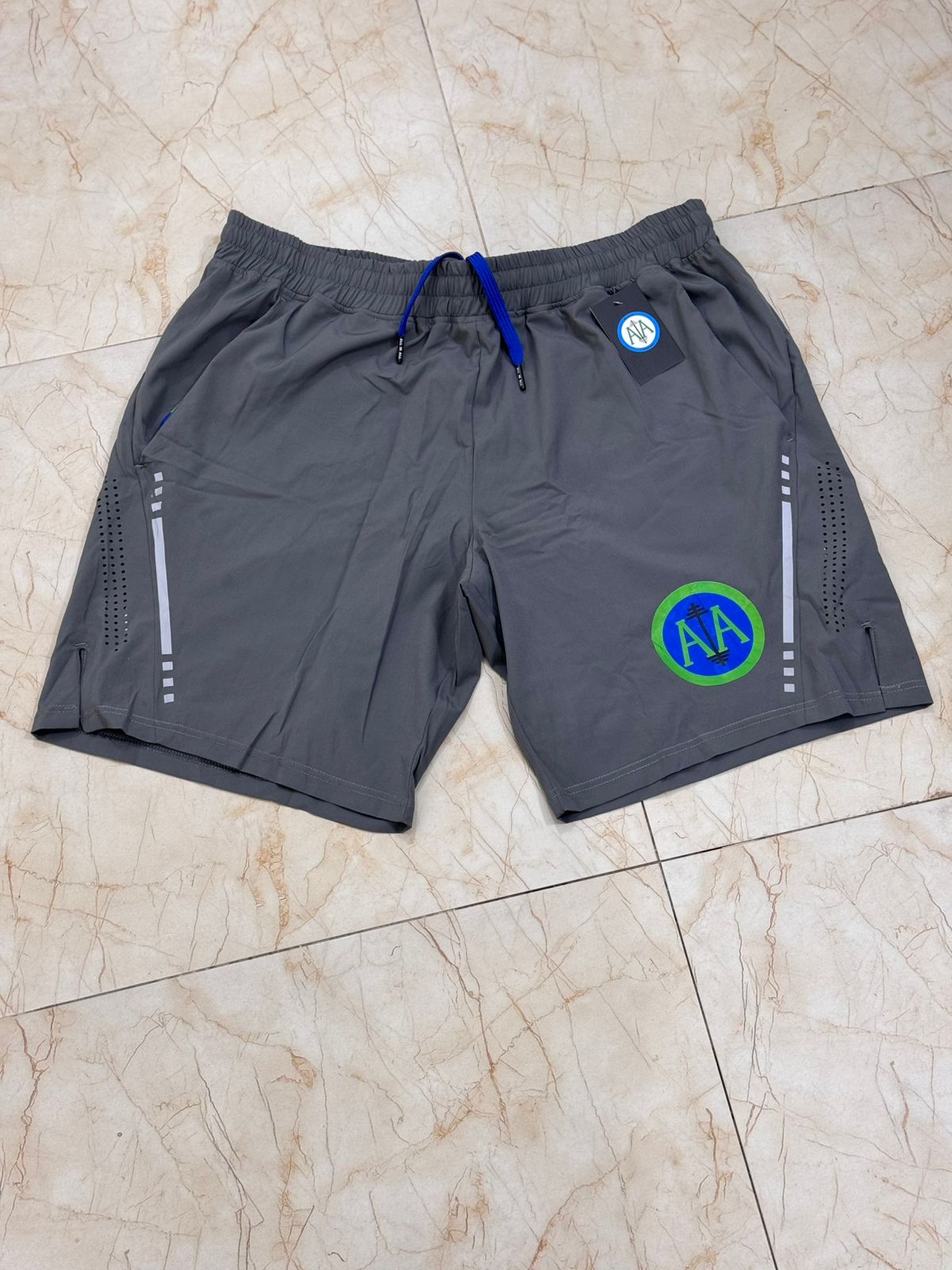 AIA Signature Shorts w/ Light Fatigue Liner